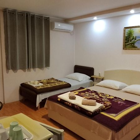 Rooms Jancic Улцинь Экстерьер фото