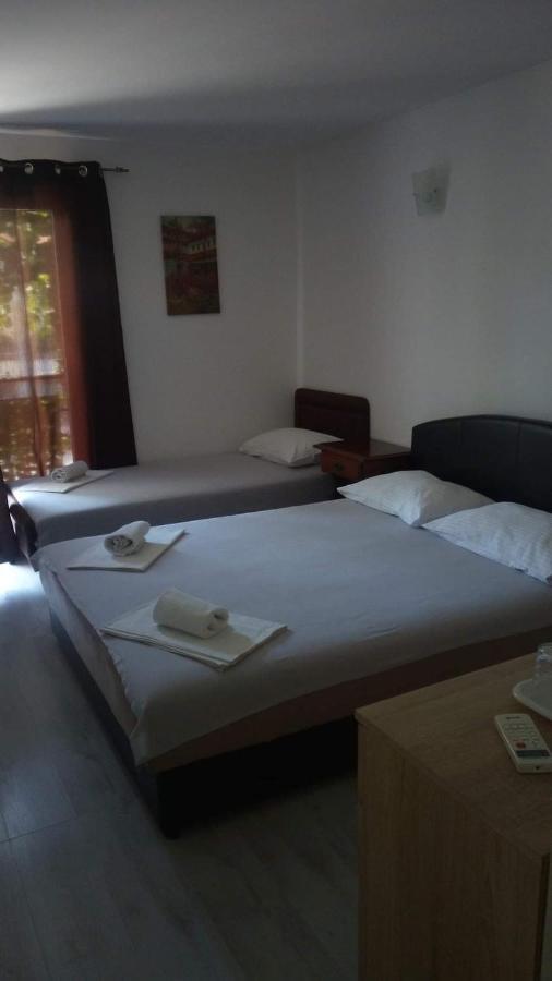 Rooms Jancic Улцинь Экстерьер фото